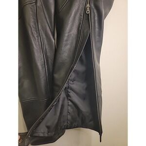 Harley Davidson Men's Black Leather Chaps Motorcycle Riding Vintage 2004 EUC
